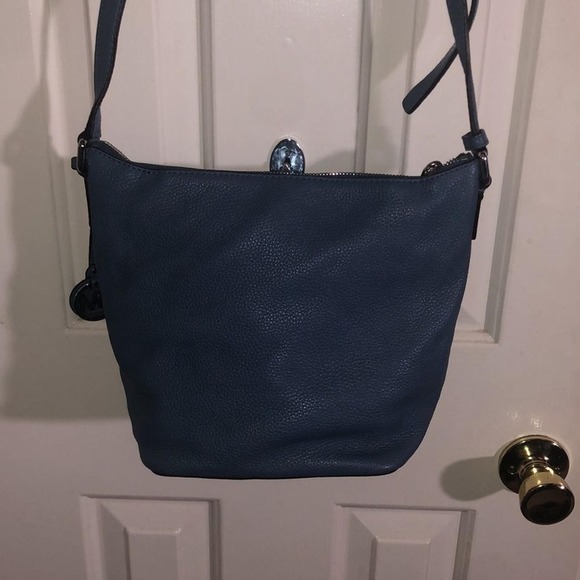 Michael Kors Leather Cornflower Blue Purse Bucket Handbag Luxury - Picture 6 of 6